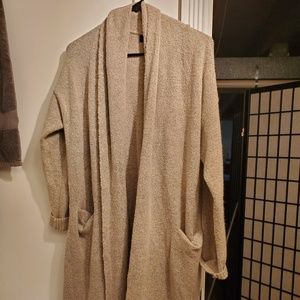 Forever 21 Sweaters - Long oversized cardigan Forever 21 Sweaters - Long oversized cardigan